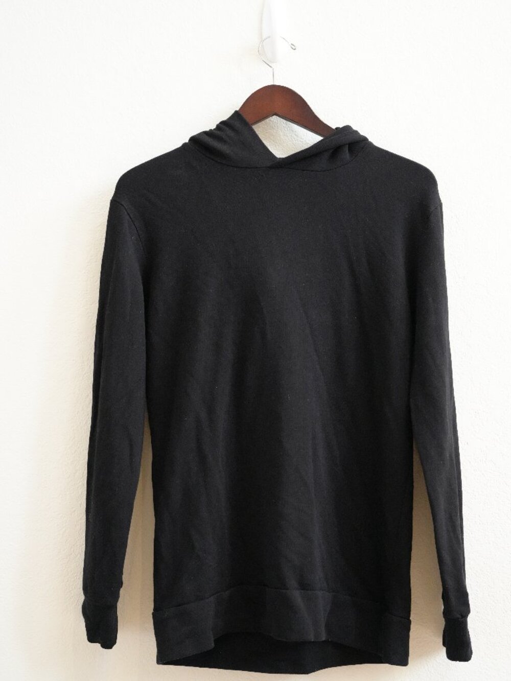 Softwear Black Pullover Hoodie Sweatshirt Size M Soft Modal Cotton Blend Unisex